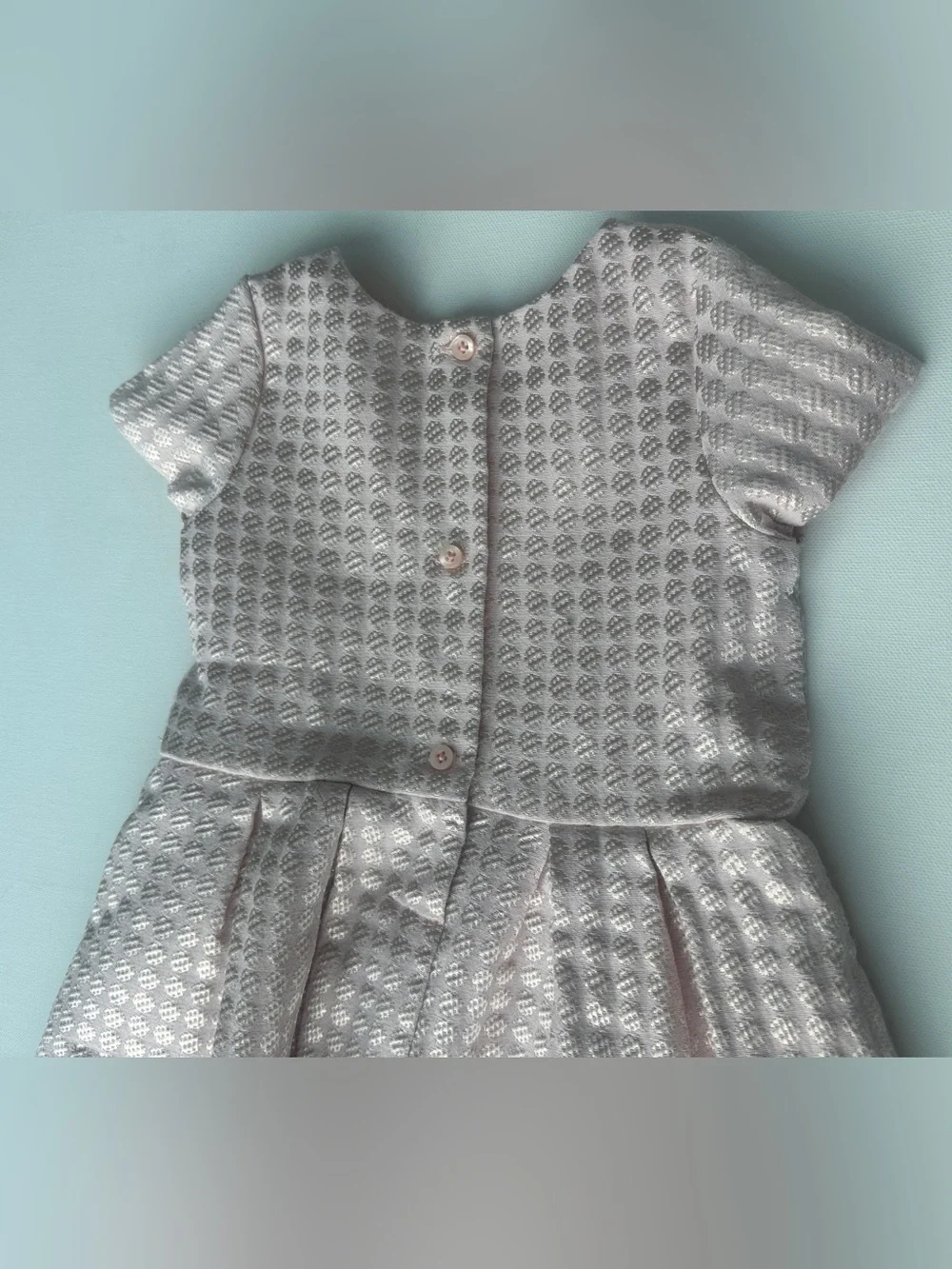 The Children's Place girl’s Blush Pink Textured Pleated Party Dress.  Size 4T.